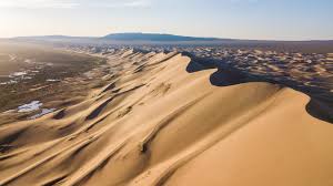 Khongor Sand Dunes
